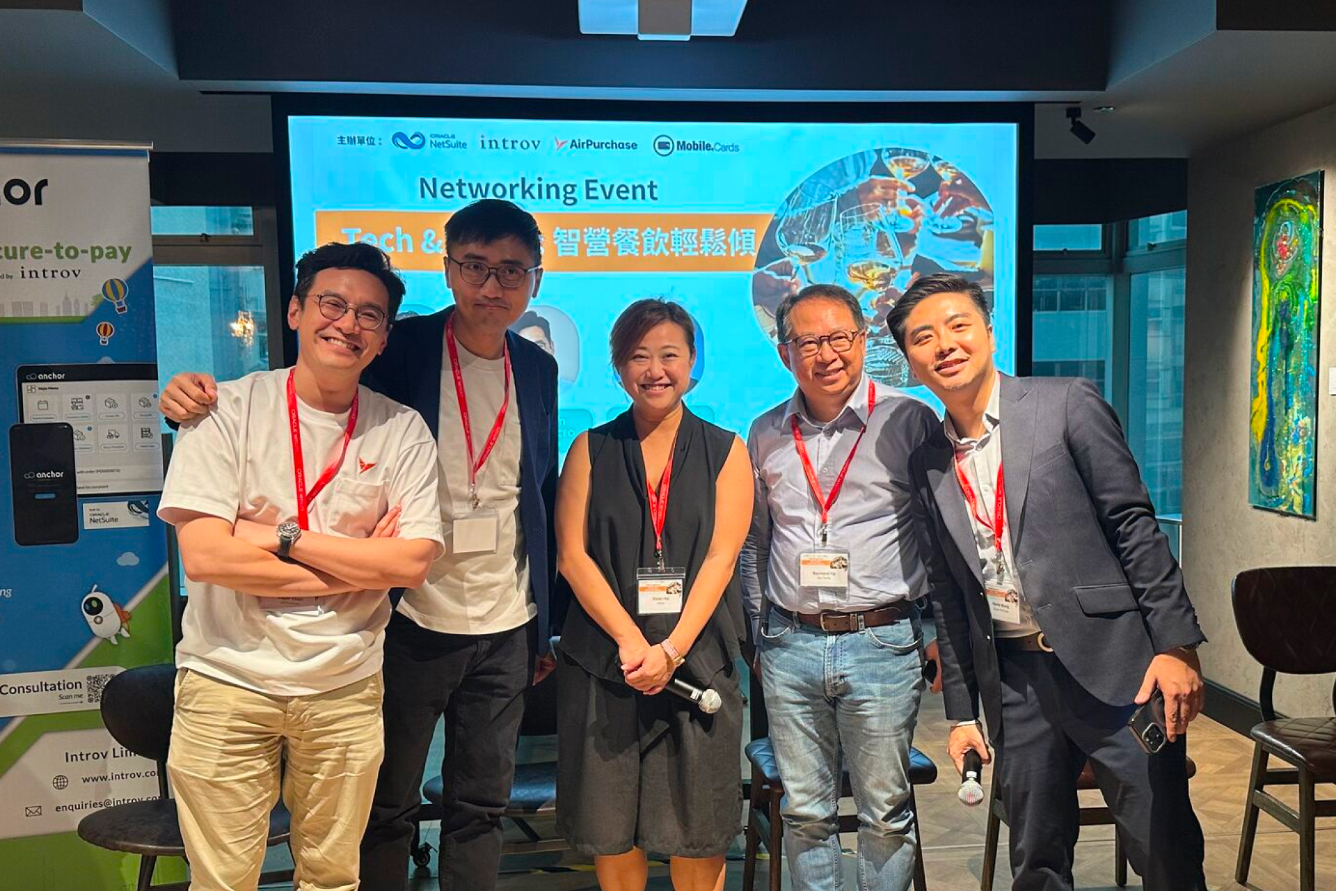 Tech & Taste : Smart F&B Solutions